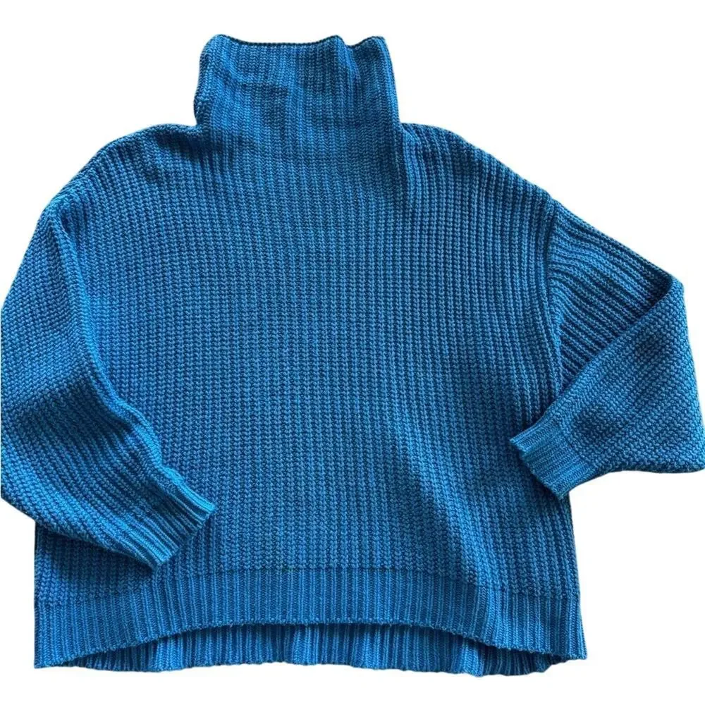 Free People Chunky Knit Blue Sweater Small